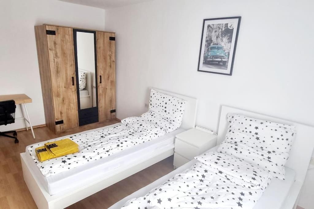 Schoene, Gemuetliche Wohnung, Voll Ausgestattet Вупперталь Экстерьер фото