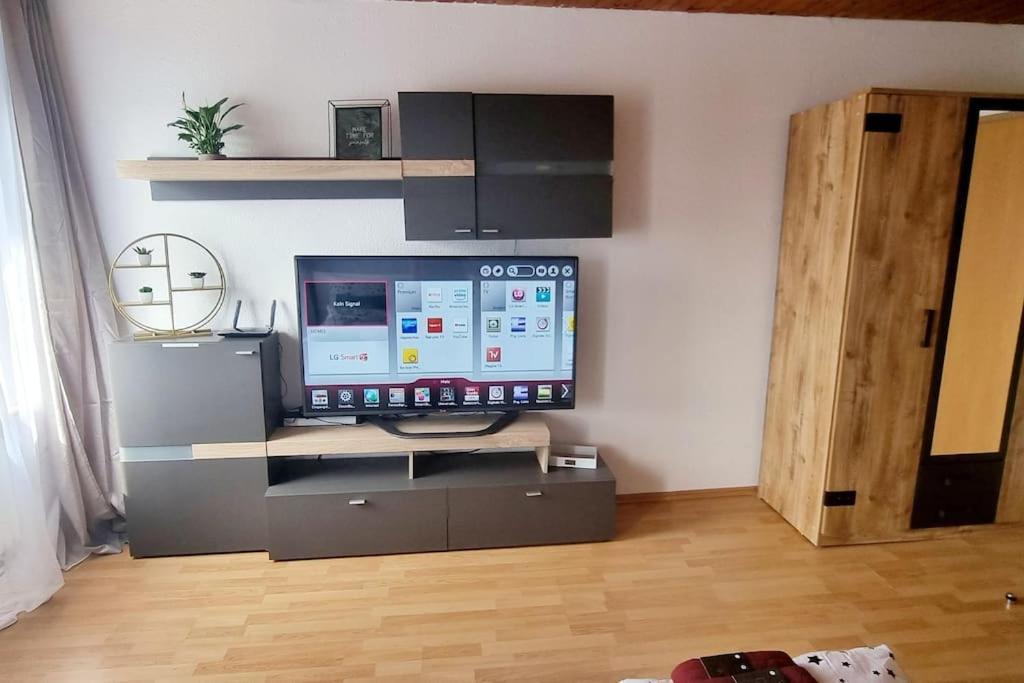 Schoene, Gemuetliche Wohnung, Voll Ausgestattet Вупперталь Экстерьер фото